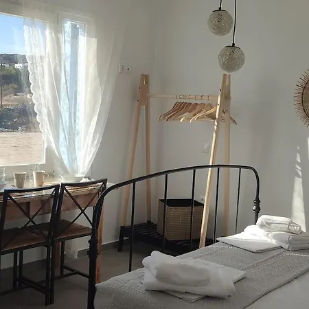 Joya's Little House Angairia